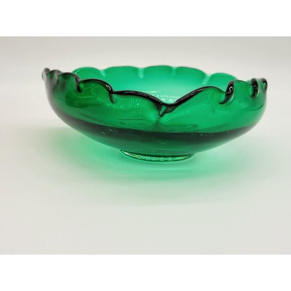 MCM Green Blown Glass Dish Tri-Corner Scalloped Rim Candy Dish - Picture 6 of 12